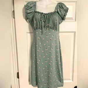 Floral patterned peasant dress by Streetwear Society size Large NWT